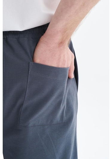AR-MA Arma Erkek Regular Fit Basic Süprem % 100 Pamuk Arka Ve Yandan Cepli Şort Y29504279102 Gri AR-MA Arma Erkek Regular Fit Basic Süprem % 100 Pamuk Arka Ve Yandan Cepli Şort Y29504279102 Gri
