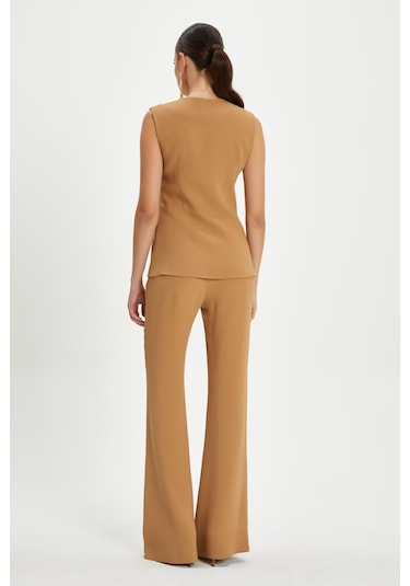 Serpil Exclusive Kadın Minimalist Kolsuz Yelek - Camel CAMEL