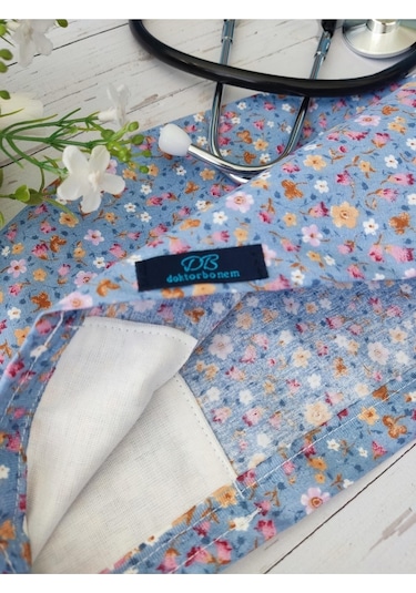 Tesettür Indigo Mavi Çıtır Çiçek Desenli Cerrahi Bone Doktor Hemşire Sağlıkçı Bonesi Geniş Kesim