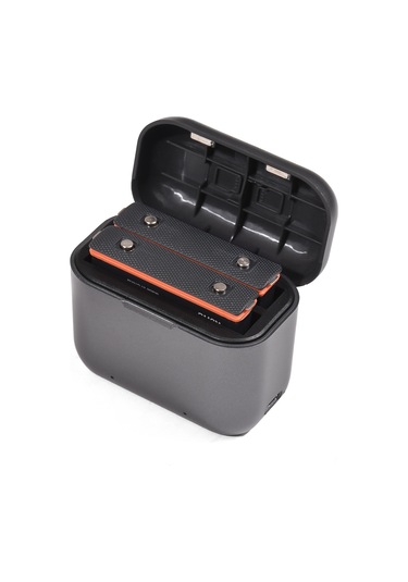 Xindoker Insta360 X3 Uyumlu 1800mah Çift Şarjlı Taşınabilir Batarya Şarj Kutusu