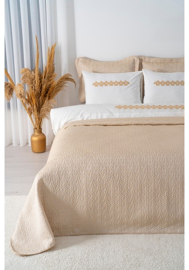 Parla Cappuccino Nakışlı Çift Kişilik Nevresimli Pike Seti - 8 Parça Çeyiz Seti Cappuccino