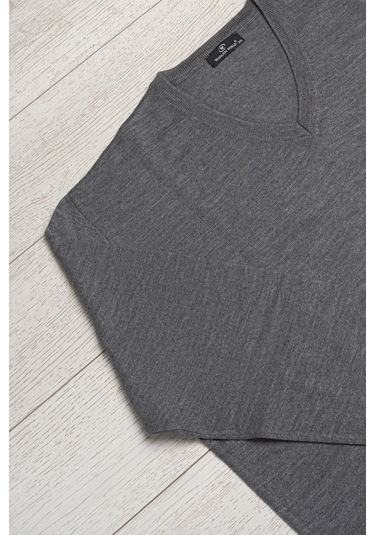 Woolen World V Yaka Battal Büyük Boy Yünlü Triko Kazak Gri