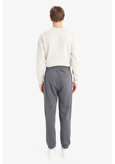 Defacto Regular Fit Beli Bağcıklı Paçası Lastikli Cepli Basic Düz Jogger Eşofman Altı E9427ax25auar104 Antrasit Defacto Regular Fit Beli Bağcıklı Paçası Lastikli Cepli Basic Düz Jogger Eşofman Altı E9427ax25auar104 Antrasit