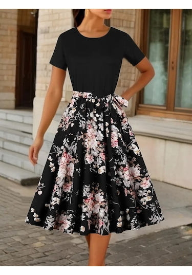 Kadın Kısa Kollu Bisiklet Yaka Çiçek Desenli Üst Viskon Alt Süprem Kısa Elbise Siyah