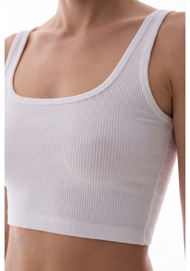 Penti Beyaz Seamless Dikişsiz Kare Yaka Crop Üst Beyaz