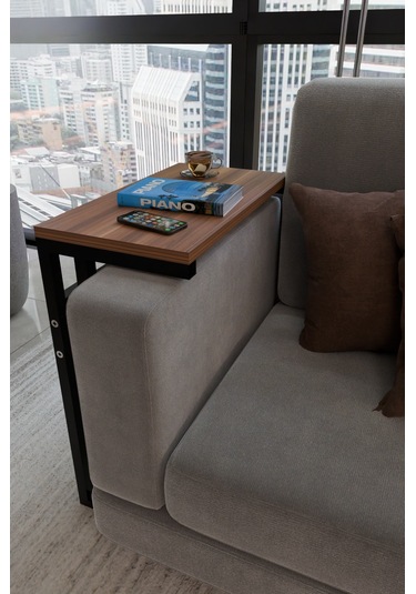 Steel Design Metal Ayaklı Yan Sehpa Laptop Çalışma Masası Sehpa Ceviz