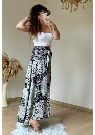 Azra Butik Otantik Desenli Etek Beyaz