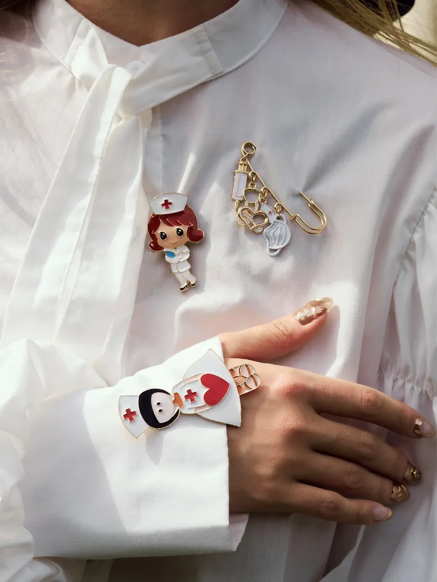 Queen Fair Doktorlar İçin Şık Kadın Broş İğnes 170211256 Beyaz