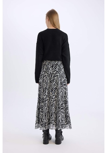 DeFacto Flare Fit Zebra Desenli Yüksek Bel Tül Maxi Etek E3974AX25SPBK81 Siyah