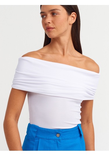 Dilvin Omuzları Düşük Bluz Beyaz