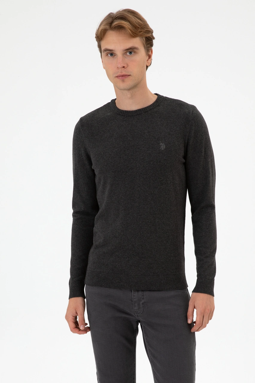 U.S. Polo Assn. Erkek Slim Fit Bisiklet Yaka Antrasit Melanj Basic Kazak 50313713-VR081 U.S. Polo Assn. Erkek Slim Fit Bisiklet Yaka Antrasit Melanj Basic Kazak 50313713-VR081
