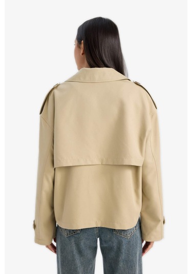 Defacto Regular Fit Cepli Kemerli Kısa Trençkot E8581ax25aukh405 Haki Defacto Regular Fit Cepli Kemerli Kısa Trençkot E8581ax25aukh405 Haki