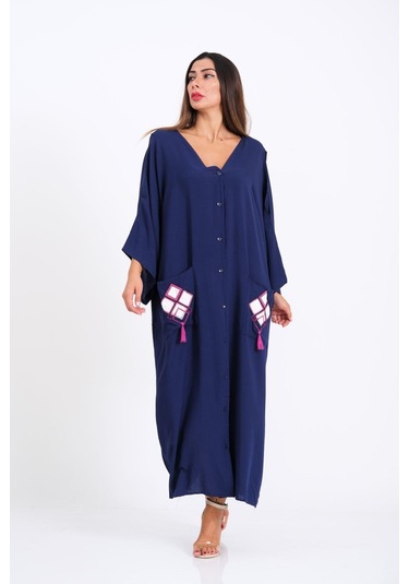 Kadın Lacivert V Yaka Omuzu Pencereli Cepleri Ve Sırtı Aplike Nakışlı Püsküllü Oversize Uzun Gömlek Elbise - Lacivert