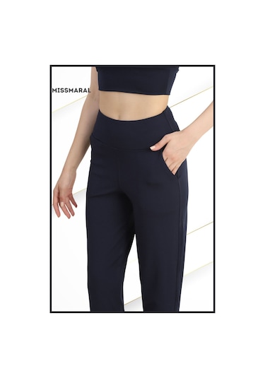Yüksek Bel Jogger Tayt Rahat Kalıp Çift Yan Cepli Spor Görünüm Trend Jogger Lacivert 106103 Lacivert