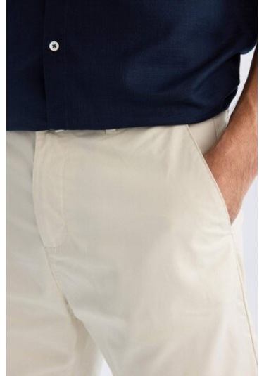 Defacto %100 Pamuk Regular Fit Gabardin Bermuda Şort C7684ax25sper117 Ekru