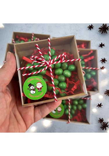 Yılbaşı-yeni Yıl - Hediyesi Kutulu Yeşil Ahşap Boncuk Yıldız Anahtarlık