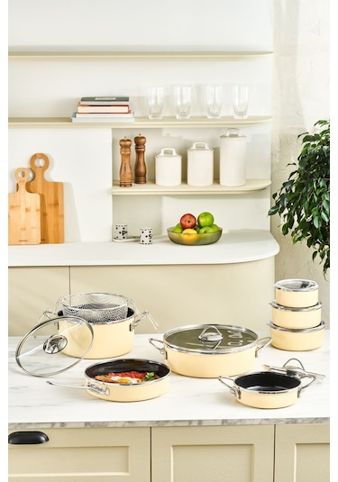 Karaca  Erva 14 Parça İndüksiyon Tabanlı Emaye Çeyiz Seti Krem