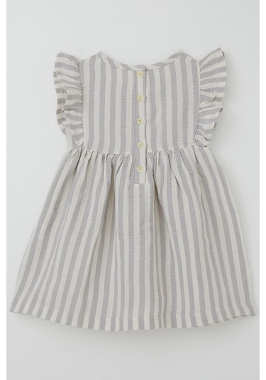 Breeze Kız Çocuk Elbise Arkası Düğme Detaylı Kol Kısmı Fırfırlı 3-8 Yaş, Ekru Ekru