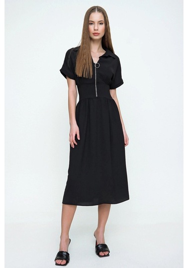 Kadın Siyah Fermuarlı Beli Büzgülü Airobin Polo Yaka Elbise Maksi Boy Uzun Rahat Ve Günlük Siyah