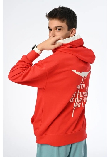 Çocuk 2 İplik Kumaş Pamuklu Sırtı Yazı Detaylı Kapüşonlu Tasarım Sweatshirt-13541 Kırmızı