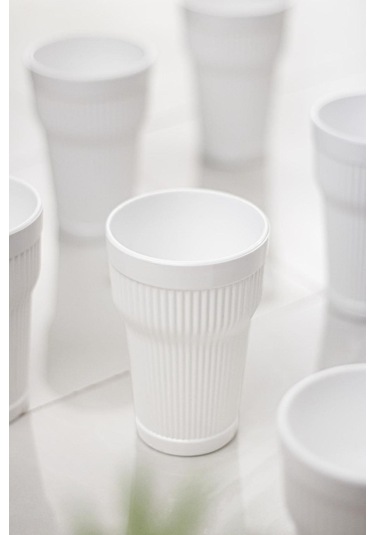 Akrilik Beyaz Tekli Uzun Bardak & Su Meşrubat Bardağı 400 Ml Cam Değildir Beyaz