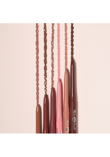 Barry M That's Swell Peptide Plumping Lip Liner Dolgunlaştırıcı Dudak Kalemi Ekru