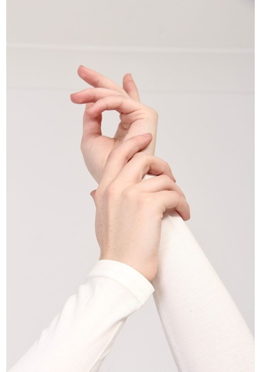 Likralı Kaymayan Kurtarıcı 1 Çift Tesettür Kolluk Ekru