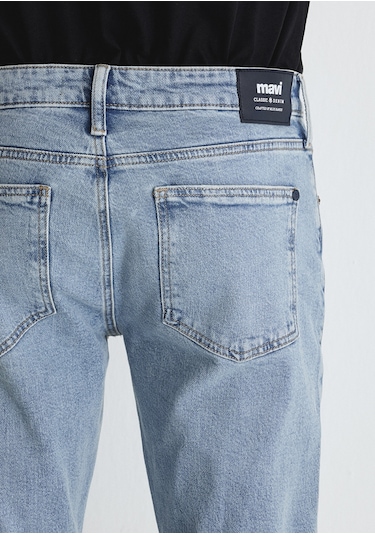 Mavi - Jake Classic Denim Puslu Açık Mavi Jean Pantolon 0042286799 Açık Mavi Mavi - Jake Classic Denim Puslu Açık Mavi Jean Pantolon 0042286799 Açık Mavi