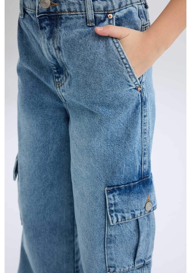 DeFacto Kız Çocuk Wide Leg Kargo Geniş Bol Paça Pamuklu Jean Pantolon D7089A825SPNM39 Mavi DeFacto Kız Çocuk Wide Leg Kargo Geniş Bol Paça Pamuklu Jean Pantolon D7089A825SPNM39 Mavi