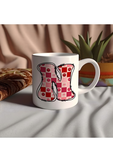 N Harfi Pembe Kareli Kalpli Göz Emojili Kupa Bardak Eğlenceli Kareli Tasarım Kahve Çay Kupası 07 Beyaz