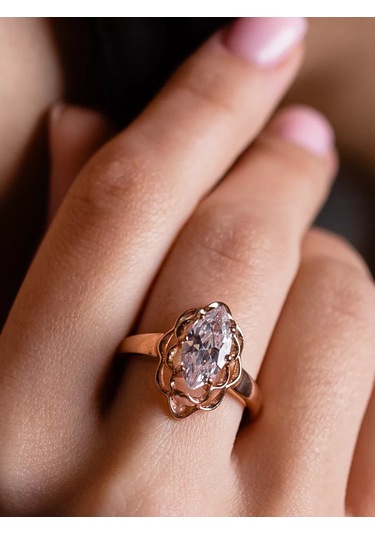 Lamponi 925 Gümüş Üzerine Büyük Taşlı Suni Pırlanta Kaplama Yüzük 184022111 Altın