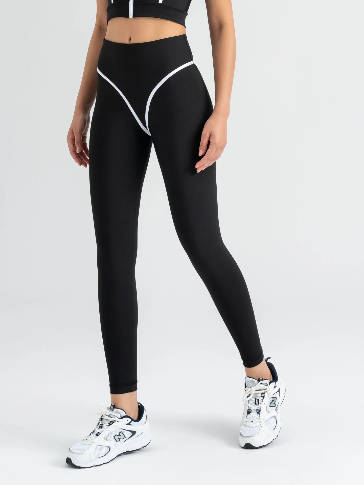 Code Shape Beyaz Biyesli Siyah Spor Tayt Siyah