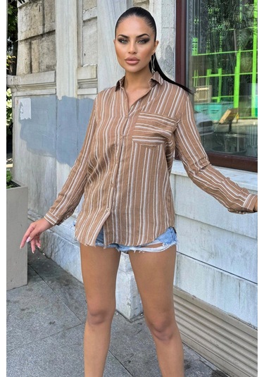 Kadın Kahverengi Uzun Kol Özel Kumaş Tek Cep Gömlek Dik Çizgili Arkası Uzun Basic Kesim Gömlek Kahve