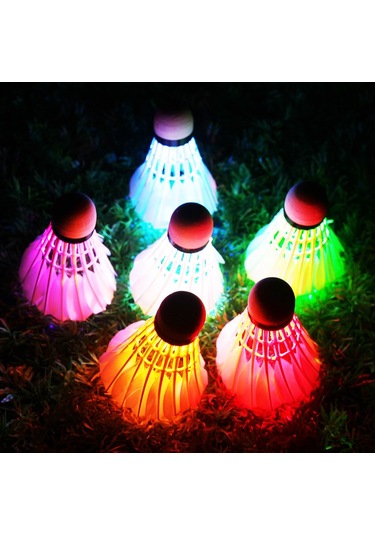 Aubyhe Led Işıklı Renkli Flaş Badminton Topu, Gölge Tüyü, Hafif 6.7g , Tek Tuş Açma/kapama, 6 Adet Paket, Gece Sporu İçin Dayanıklı