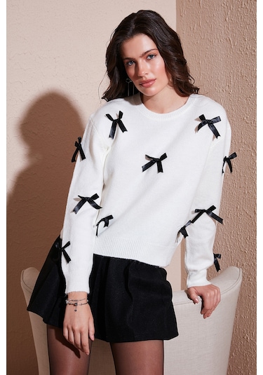 Lela Premium Regular Fit Bisiklet Yaka Fiyonk Detaylı Triko Bayan Kazak 680Kz00155 Ekru