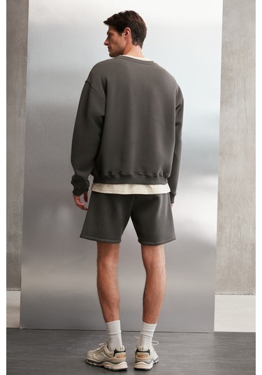 Ernest Erkek Yumuşacık Kumaşlı Oversize Fit Yuvarlak Yakalı Baskılı Gri Sweatshirt