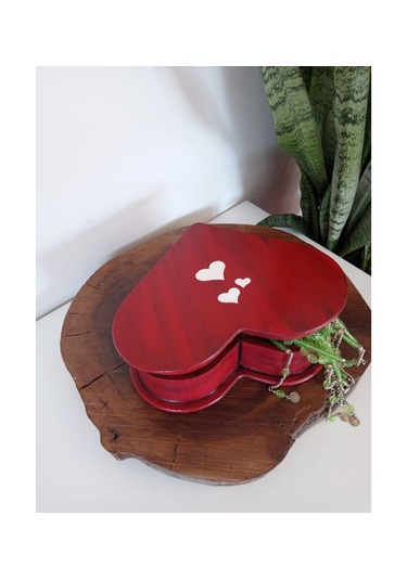 El Boyaması Kalpli Ahşap Kutu