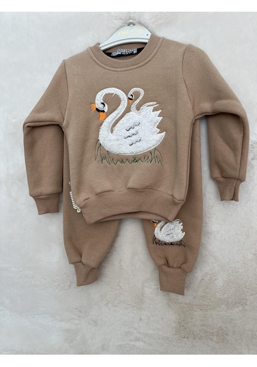 Kuğu Desenli Üç İplik Takım Kahverengi