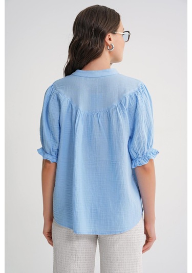 4725 Kadın Büzgü Robalı Kolu Fırfırlı Müslin Gömlek Bebe Mavi Bebe Mavi