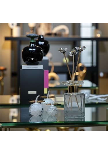 Dekoratif Kristal 7 Parça Set Üçlü Elma Ve Koku Şişesi Şeffaf Gold 01