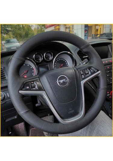 Opel Astra J Araca Özel Direksiyon Kılıfı Bombeli Derili Araclar