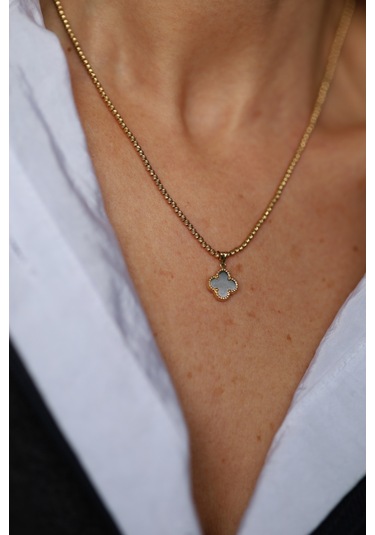 Yenigün Kuyumculuk 14 Ayar Altın Siyah Taşlı Yonca Kolye Ucu Küçük Klu21976