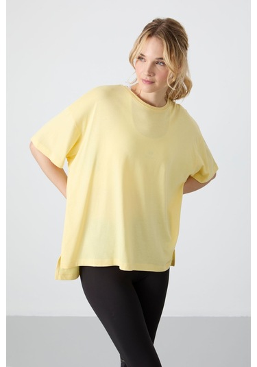 Tommy Life Sarı Penye Modal Yumuşak Tuşeli Oversize Fit Basic Kadın T-shirt- 97285 Sarı