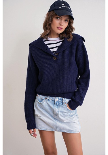 6900 Kadın Düğmeli Devrik Yaka Triko Kazak Lacivert Lacivert