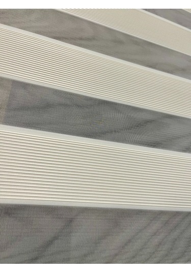 İncilifehome İcl781 Mikro Pliseli Zebra Stor Perde Krem Alüminyum Kasalı Krem