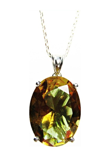 Gümüş Oval Büyük Taşlı Zultanit Kolye