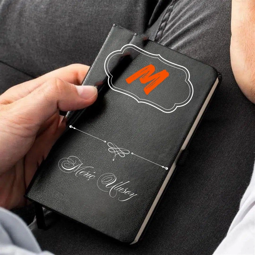 Kişiye Özel İsim Yazılı Deri Kapaklı Not Defteri Şık Ve Zarif Tasarım Siyah