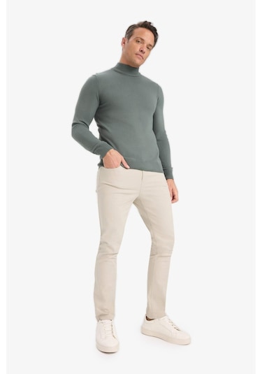 Defacto Slim Fit Dar Kesim Balıkçı Yaka Basic Düz Triko Kazak R1127az25wnkh412 Haki-kh412 Defacto Slim Fit Dar Kesim Balıkçı Yaka Basic Düz Triko Kazak R1127az25wnkh412 Haki-kh412