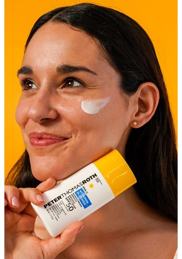 Peter Thomas Roth Max Vitamin D-Fense Güneş Serumu SPF50 50 ML