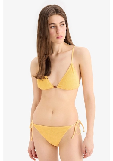 Defacto Regular Fit Bürümcük Bikini Üstü-fall İn Love E0205ax25smyl106 Sarı Defacto Regular Fit Bürümcük Bikini Üstü-fall İn Love E0205ax25smyl106 Sarı